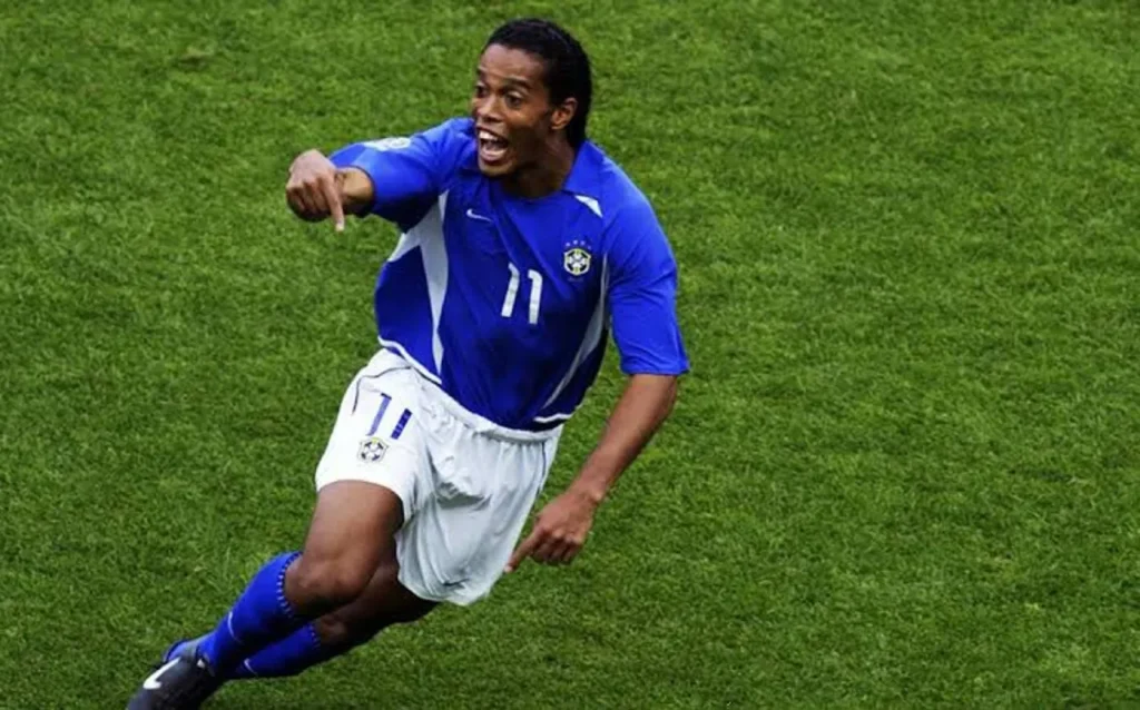 Ronaldinho - Brazil vs Anh (2002)